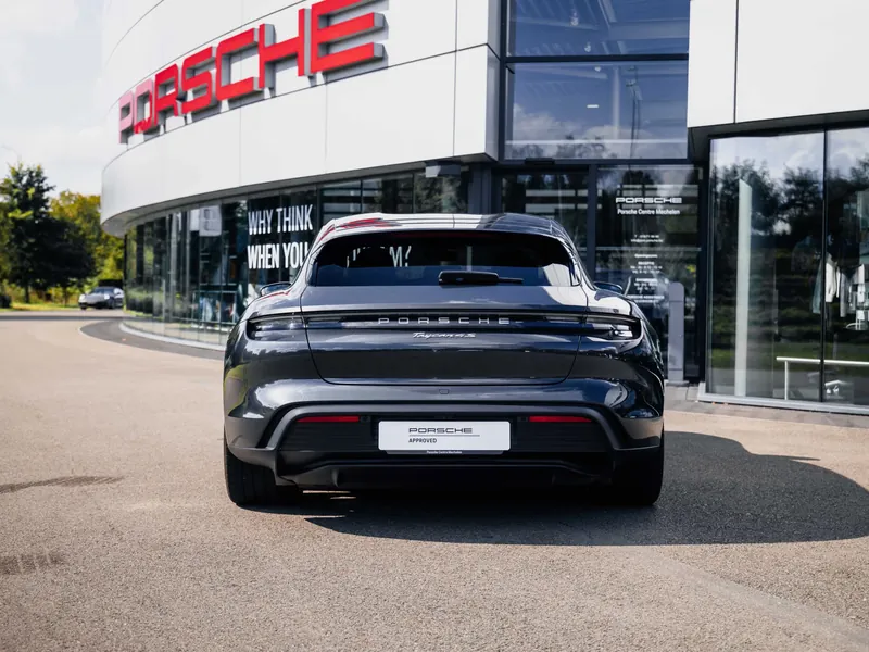 Porsche Taycan 4S Sport Turismo Gris Volcano - Photo 7