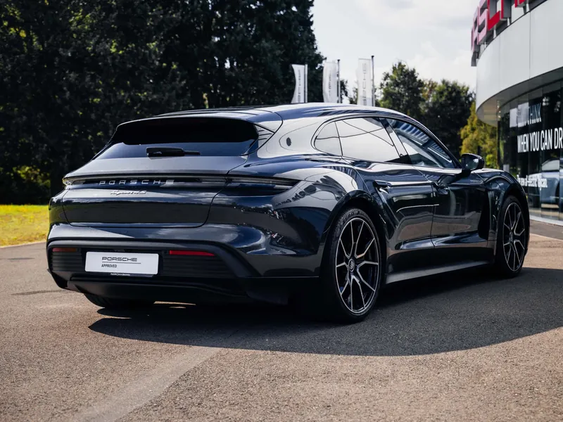 Porsche Taycan 4S Sport Turismo Gris Volcano - Photo 4