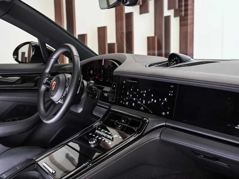 Porsche Panamera 4 E-Hybrid Crayon - Photo 17