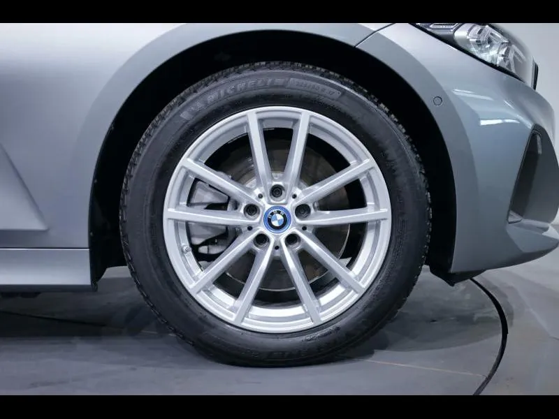 BMW Série 3 320e Touring M Sport - Photo 8