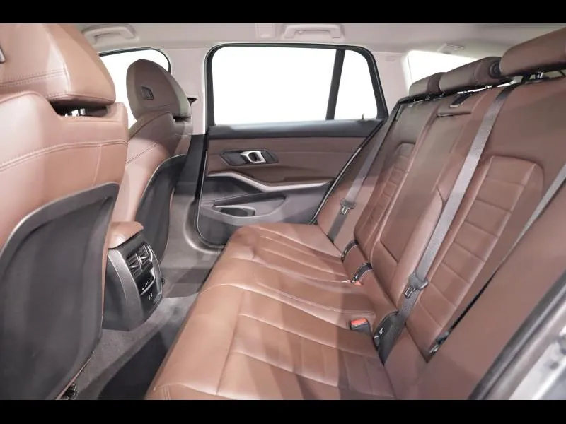 BMW Série 3 320e Touring M Sport - Photo 10