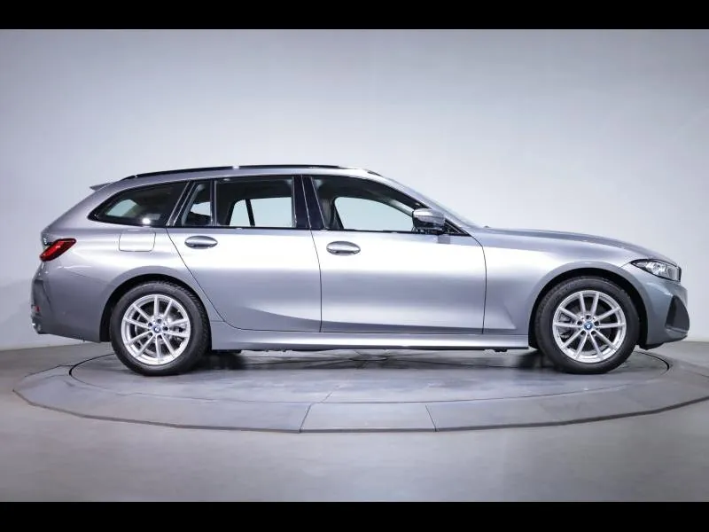 BMW Série 3 320e Touring M Sport - Photo 3