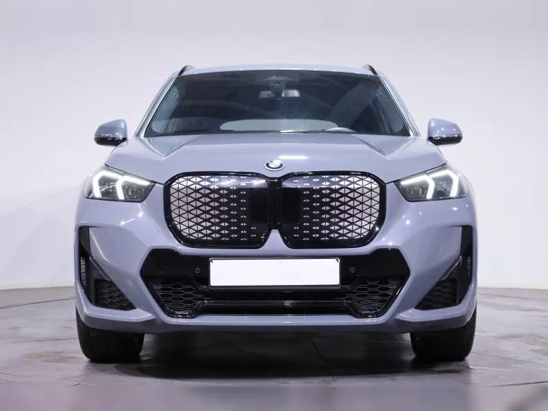 BMW iX1 xDrive30 M Sport Storm Bay - Photo 5