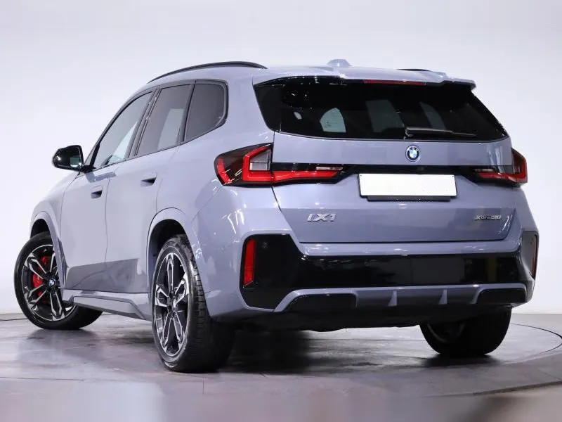 BMW iX1 xDrive30 M Sport Storm Bay - Photo 3