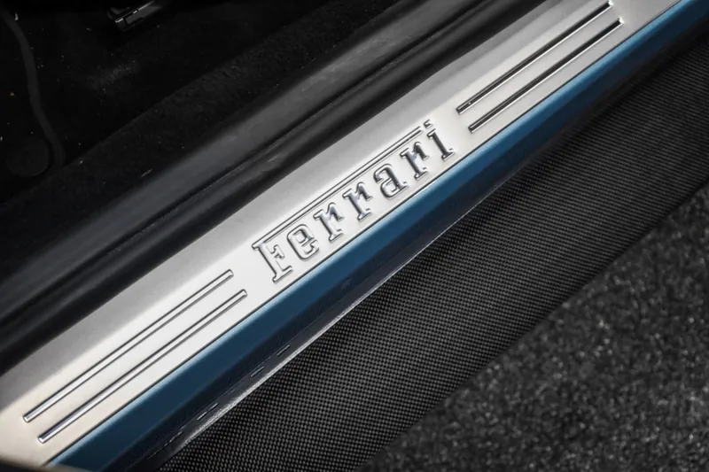 Ferrari Roma Spider Celeste Trevi - Photo 21