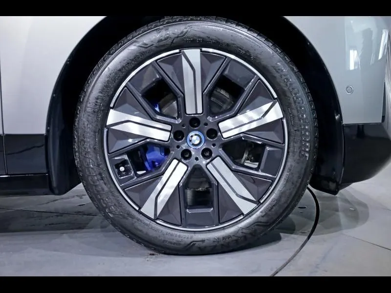 BMW iX xDrive40 Oxidgrau - Photo 6