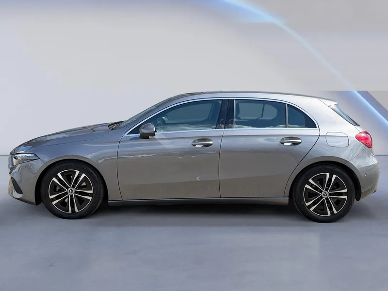 Mercedes-Benz Classe A 180 Business Line - Photo 15