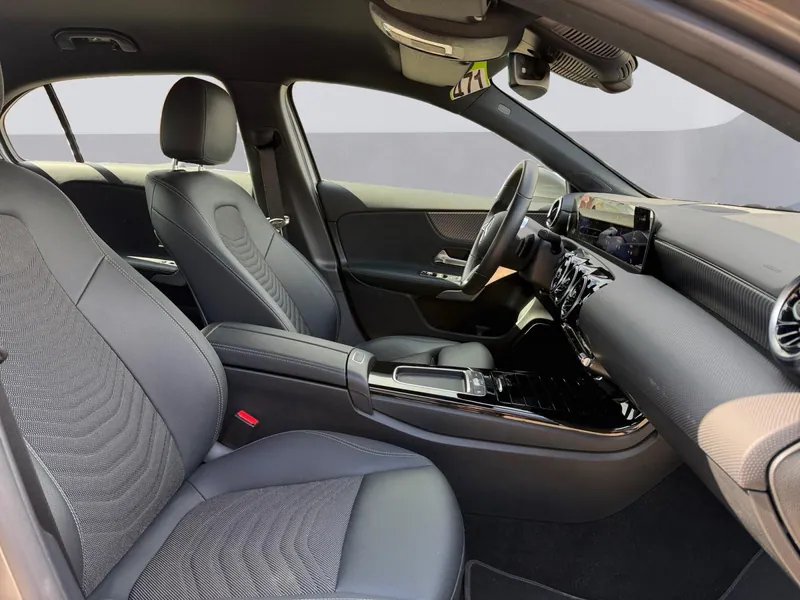 Mercedes-Benz Classe A 180 Business Line - Photo 14