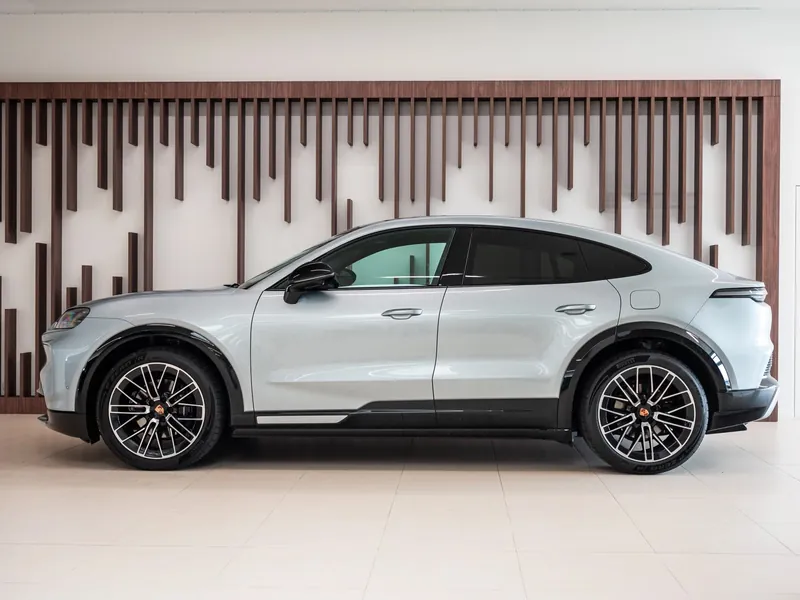 Porsche Cayenne Coupé Electric - Photo 3