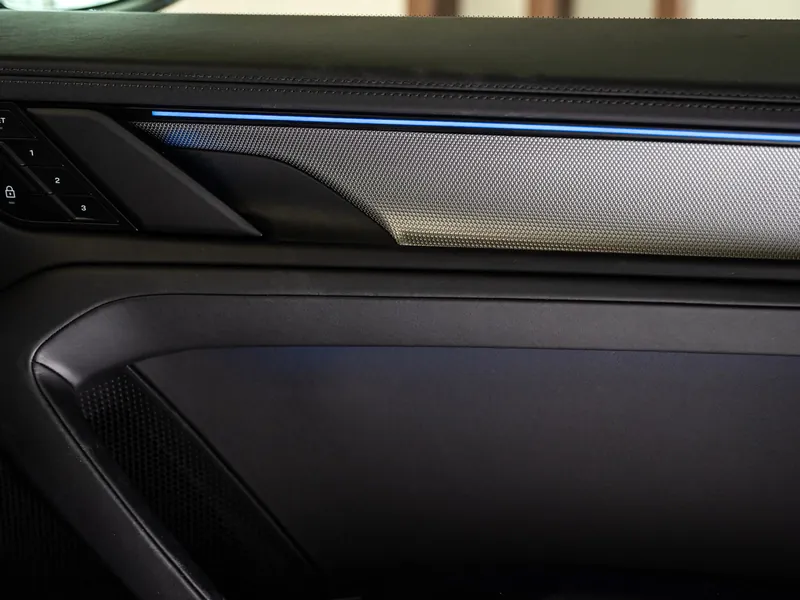 Porsche Cayenne Coupé Electric - Photo 23
