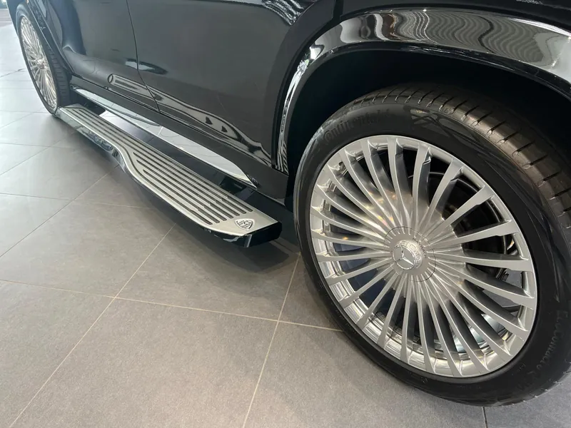 Mercedes-Benz Maybach GLS 600 4MATIC - Photo 27
