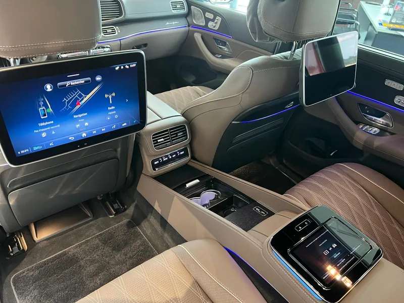 Mercedes-Benz Maybach GLS 600 4MATIC - Photo 20
