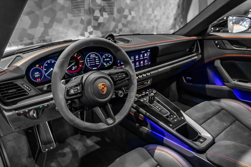 Porsche 911 Carrera 4 GTS Arctic Grey - Photo 9