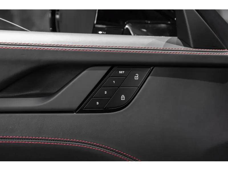 Porsche 911 Carrera 4 GTS Arctic Grey - Photo 18