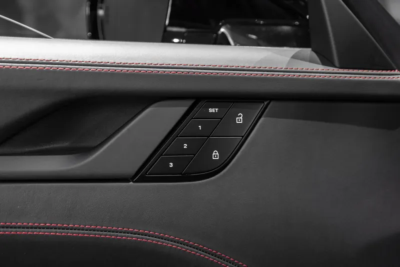 Porsche 911 Carrera 4 GTS Arctic Grey - Photo 18