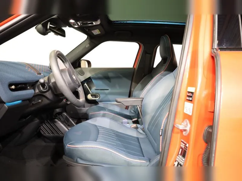 MINI Aceman E Orange - Photo 9