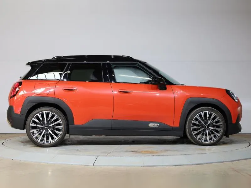 MINI Aceman E Orange - Photo 2
