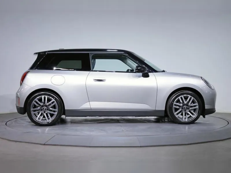 MINI Cooper E 3 portes Classic Melting Silver - Photo 2