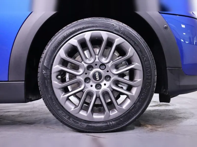 MINI Cooper C 5 portes Classic Blazing Blue 25 000 km - Photo 12