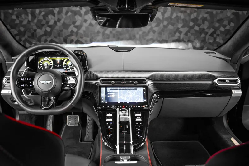 Aston Martin Vantage Onyx Black - Photo 17