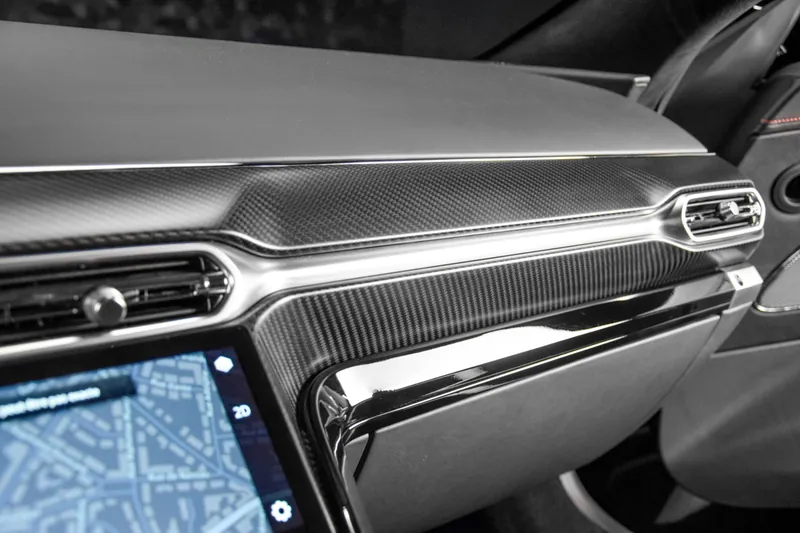 Aston Martin Vantage Onyx Black - Photo 16