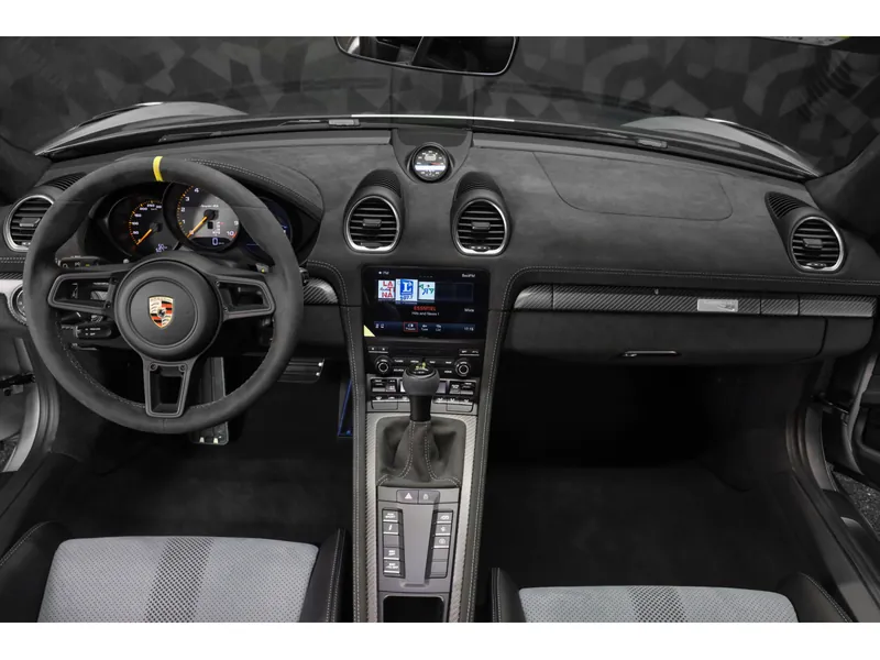 Porsche 718 Spyder RS Weissach Argent GT - Photo 13