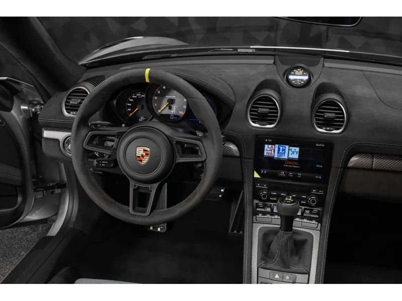 Porsche 718 Spyder RS Weissach Argent GT - Photo 16