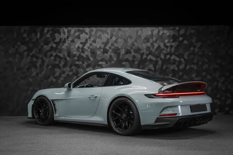 Porsche 911 S/T Shade Green - Photo 7