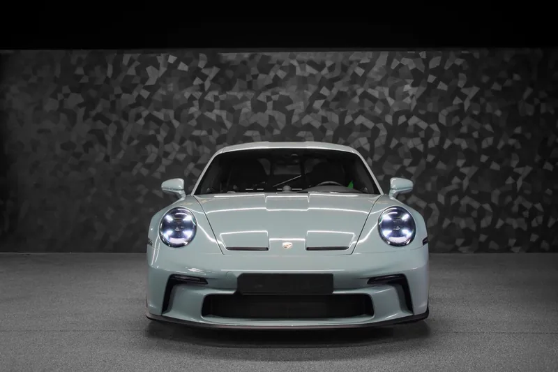 Porsche 911 S/T Shade Green - Photo 4