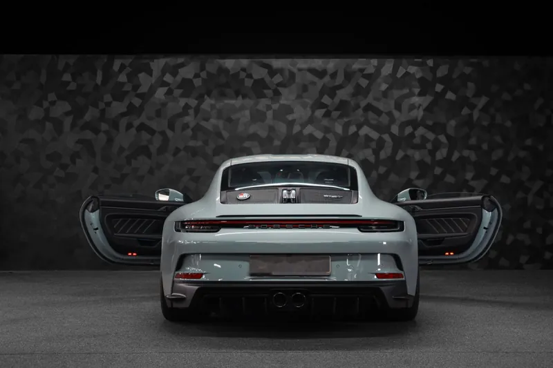 Porsche 911 S/T Shade Green - Photo 5