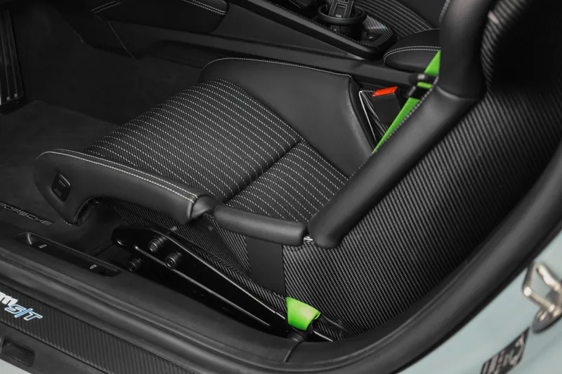 Porsche 911 S/T Shade Green - Photo 20
