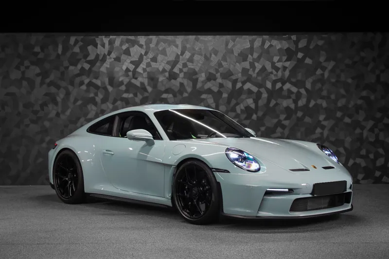 Porsche 911 S/T Shade Green - Photo 6