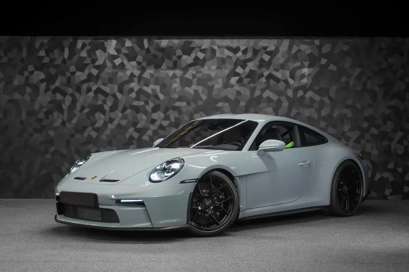 Porsche 911 S/T Shade Green - Photo 1