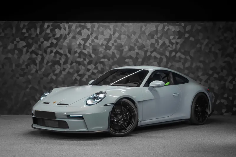 Porsche 911 S/T Shade Green