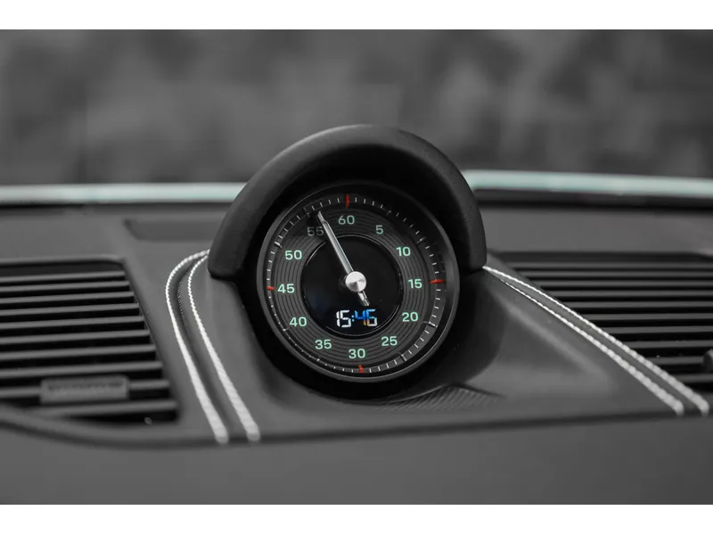 Porsche 911 S/T Shade Green - Photo 14