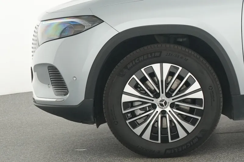 Mercedes-Benz EQA 250+ Progressive - Photo 5