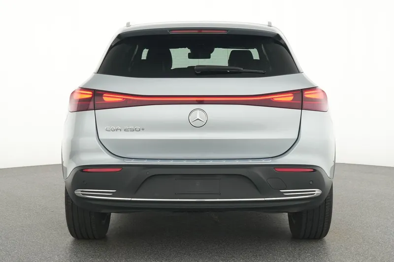 Mercedes-Benz EQA 250+ Progressive - Photo 7