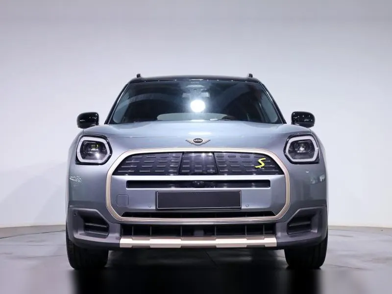 MINI Countryman SE ALL4 Favoured Smokey Green - Photo 5
