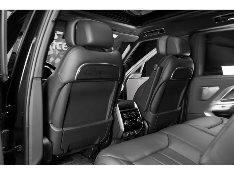 Land Rover Range Rover P530 LWB Autobiography Santorini Black - Photo 24