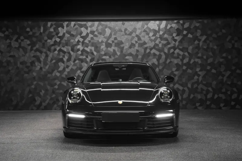 Porsche 911 Carrera 4S Noir - Photo 4
