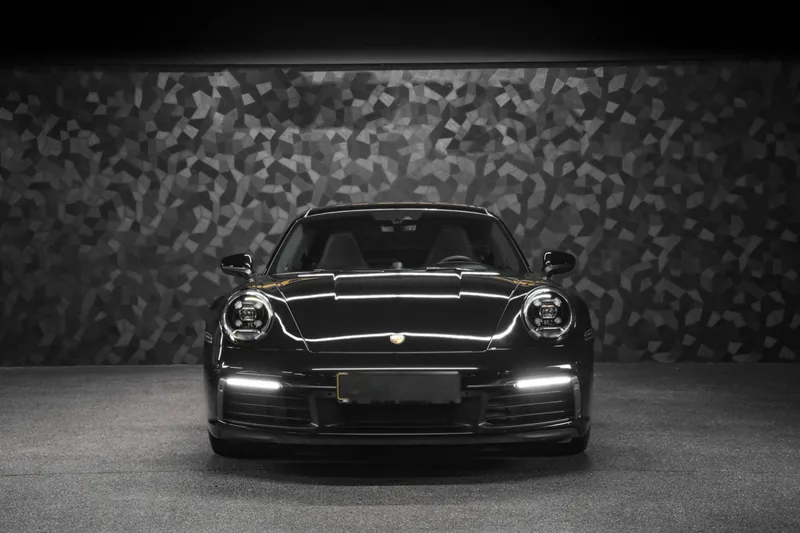 Porsche 911 Carrera 4S Noir - Photo 4