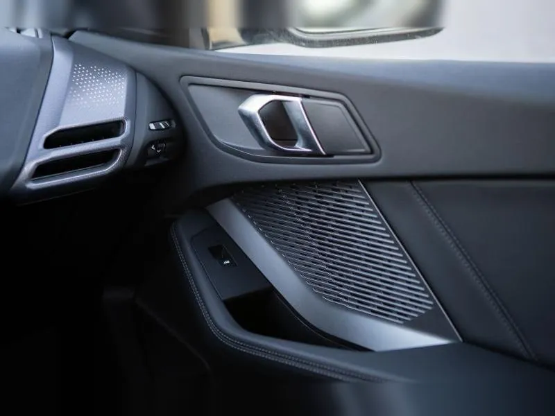 BMW Série 1 120 M Sport Skyscraper Grau - Photo 8