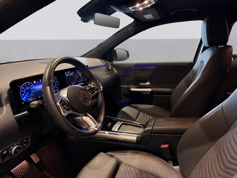 Mercedes-Benz EQA 250+ Luxury Line - Photo 7