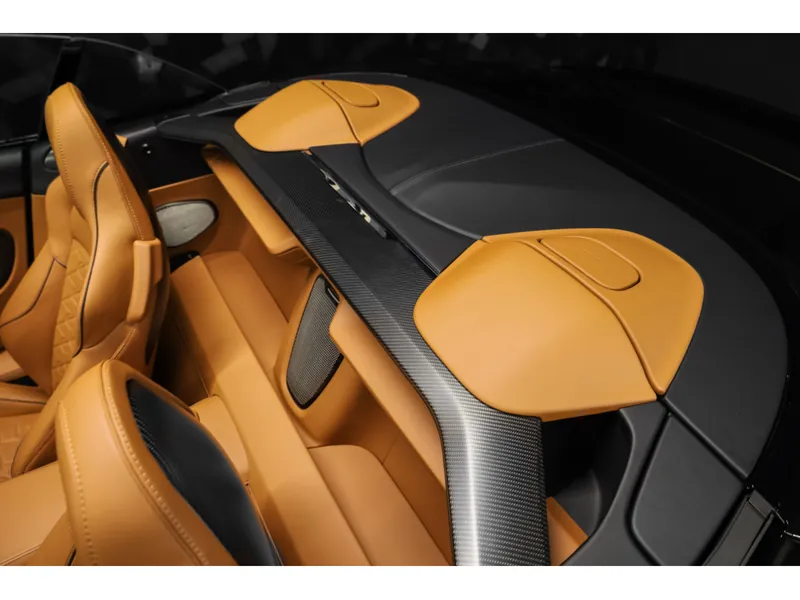 Aston Martin Vanquish Volante Minotaur Green - Photo 15