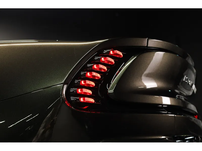 Aston Martin Vanquish Volante Minotaur Green - Photo 20