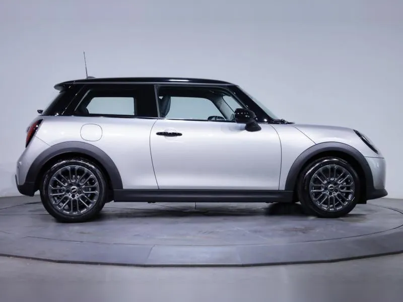 MINI Cooper C 3 portes Classic Melting Silver 35 000 km - Photo 2