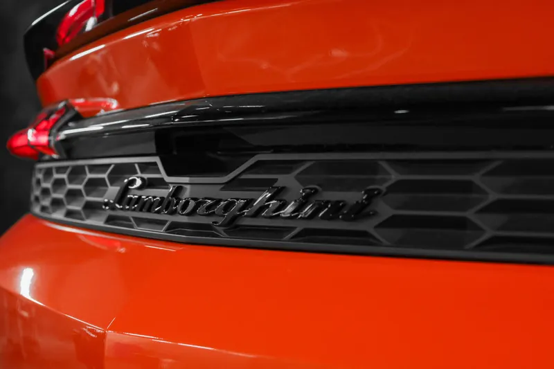 Lamborghini Urus SE Arancio Egon - Photo 23