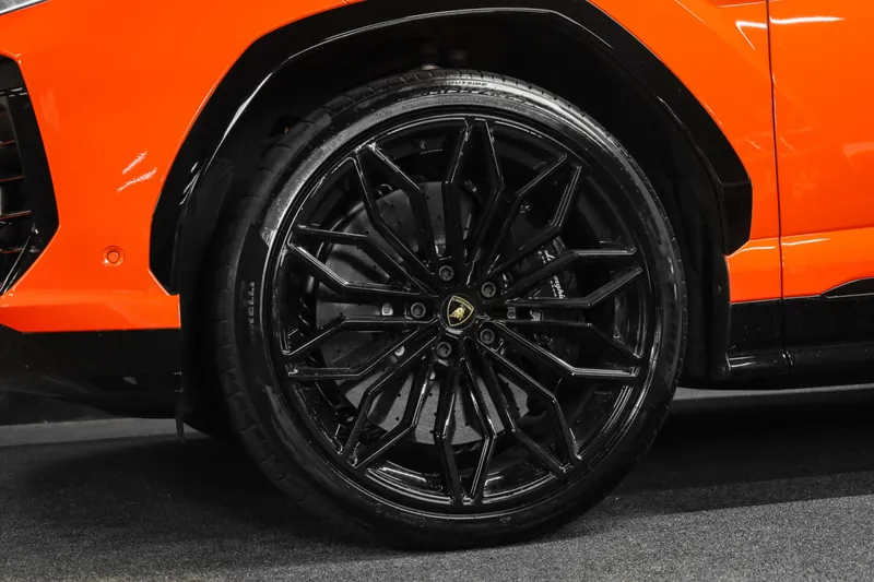 Lamborghini Urus SE Arancio Egon - Photo 14