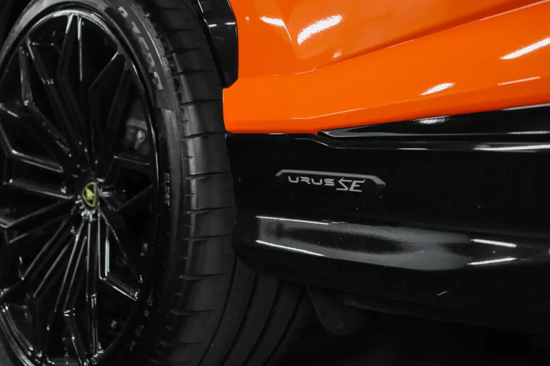 Lamborghini Urus SE Arancio Egon - Photo 18