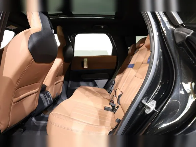 MINI Countryman SE ALL4 Favoured Midnight Black - Photo 10